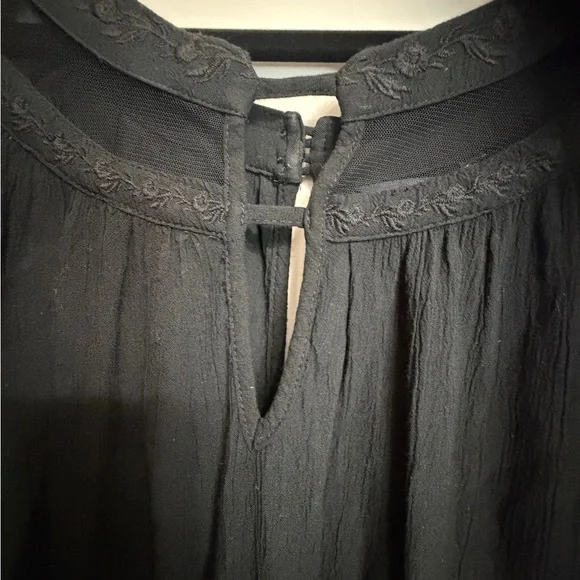 American Eagle Black Lace Blouse Size XL - Picture 6 of 12
